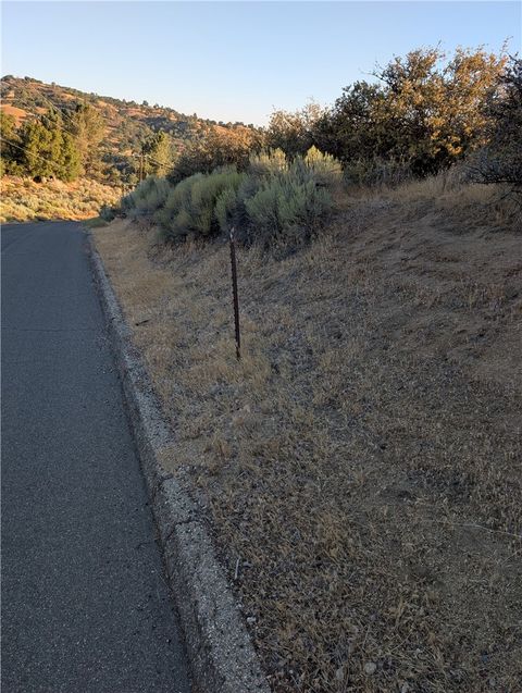 Photo of 0 Fox Ridge Court #2, Tehachapi, CA 92561 (MLS # HD25156201) Photo of 0 Fox Ridge Court #2, Tehachapi, CA 92561 (MLS # HD25156201)