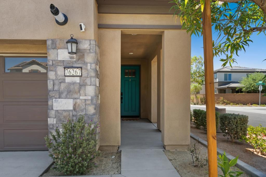 76267 Cambridge Drive