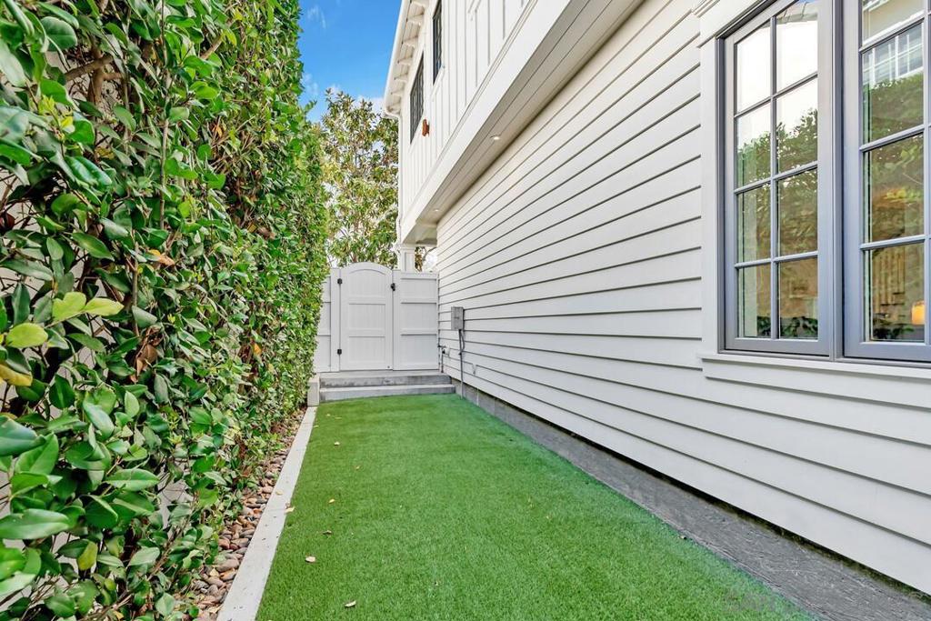 Coronado Village - Residential