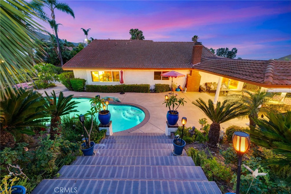 5338 Falling Tree Lane