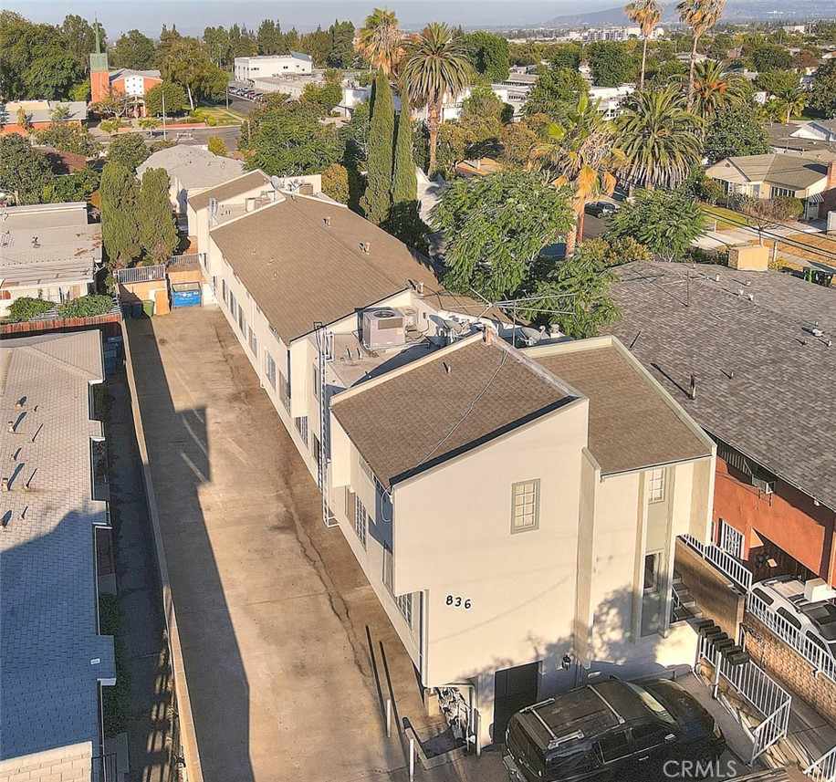 836 S Sierra Vista Avenue