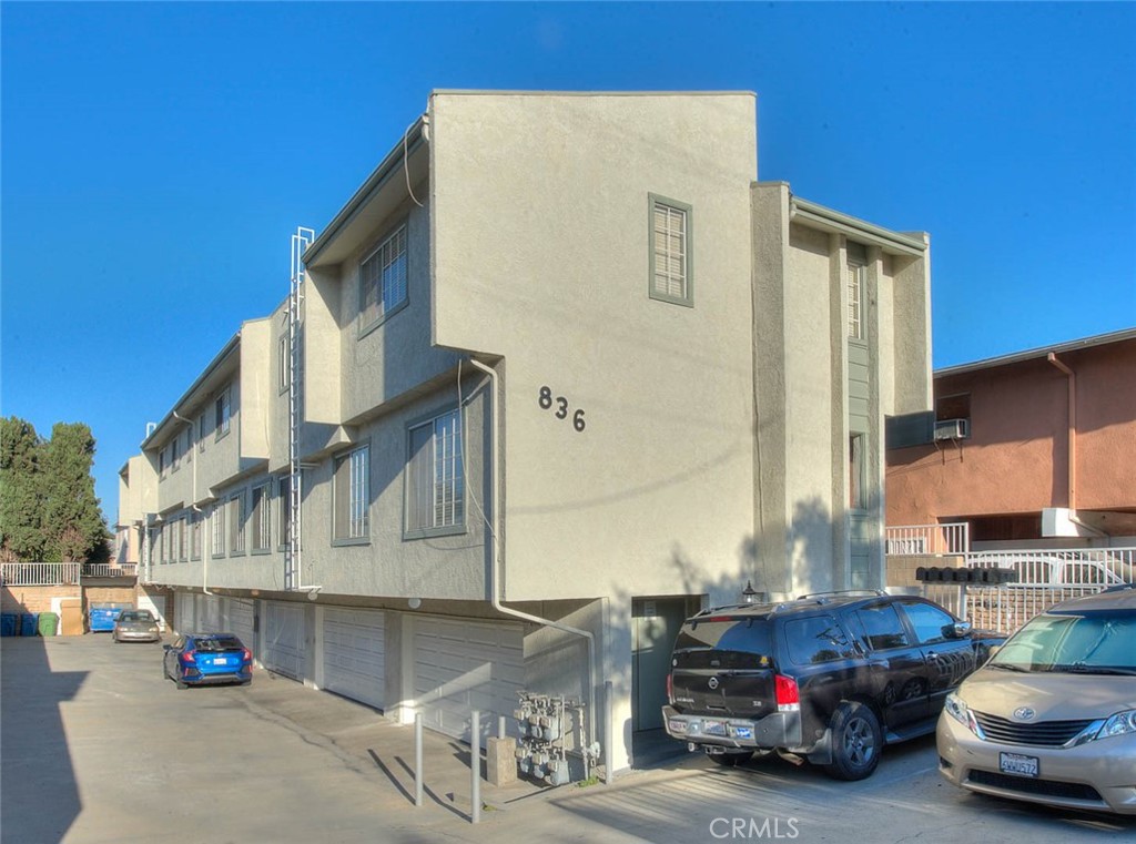 This Specious 6 units condo-style like apartment located in a great Alhambra neighborhood nearby Park, Golf course, Restaurants............ All units have 2 bedroom, 1.5 bath! The unit B features recently updated new kitchen new cabinetry with quartz counter tops & New stove range, new range hood. new dish washer, porcelain tile flooring in the kitchen and update new bathrooms, all units have direct access to detached 2 car garage and central heating and A/C & laundry room. Rent includes water & trash. Steady & long term tenants. New exterior panting. Property minutes away from the 10 freeways..........Perfect investment opportunity for owner user, investor or developer, Rent increase potential.