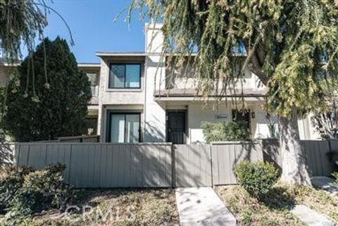 Photo of 9525 Sepulveda Boulevard #5, North Hills, CA 91343 (MLS # OC26004499)