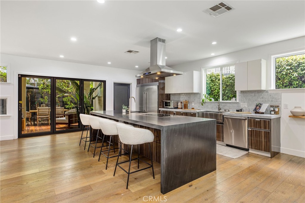 11645 Woodbridge Street