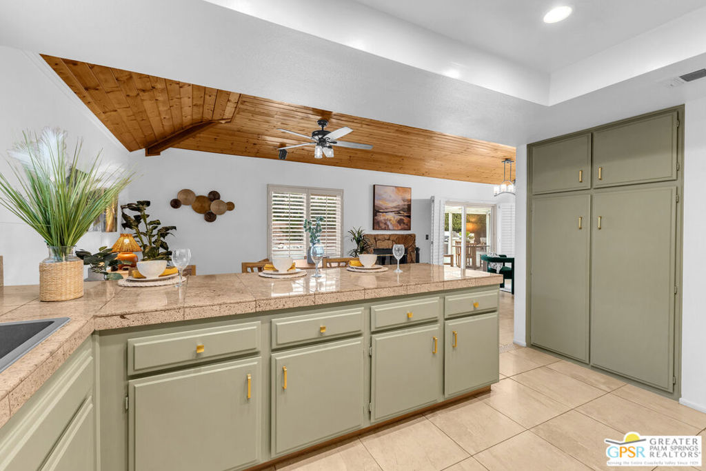Quail Point - Residential