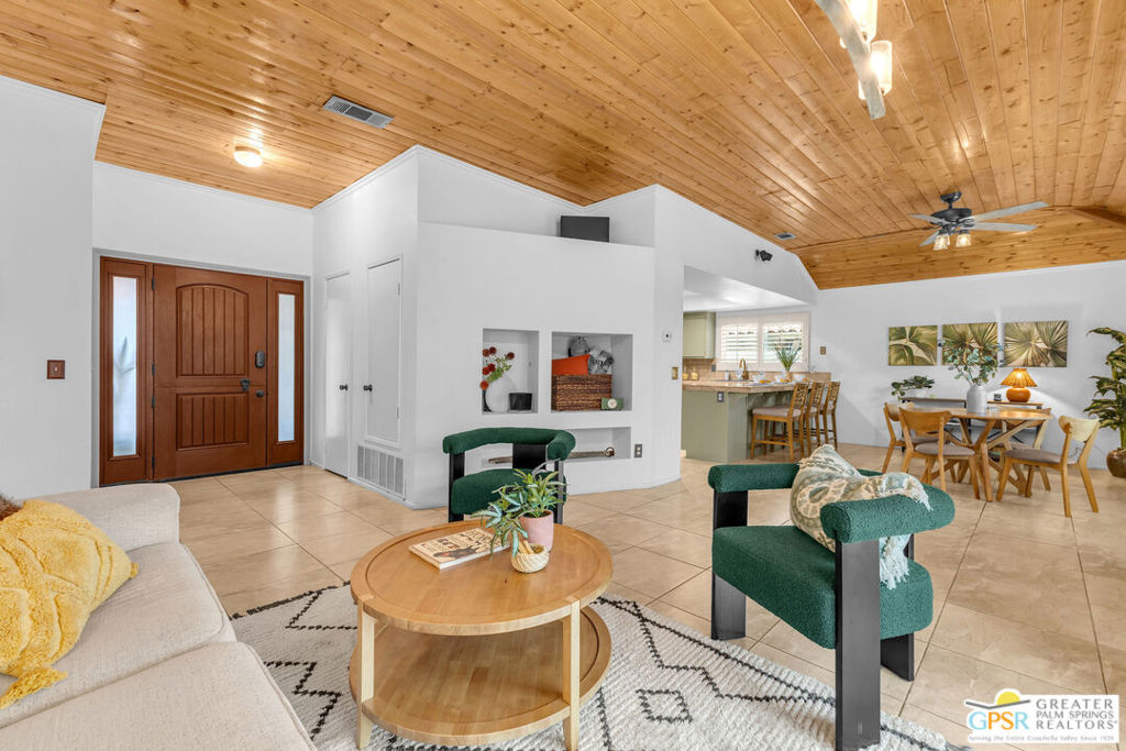 Quail Point - Residential