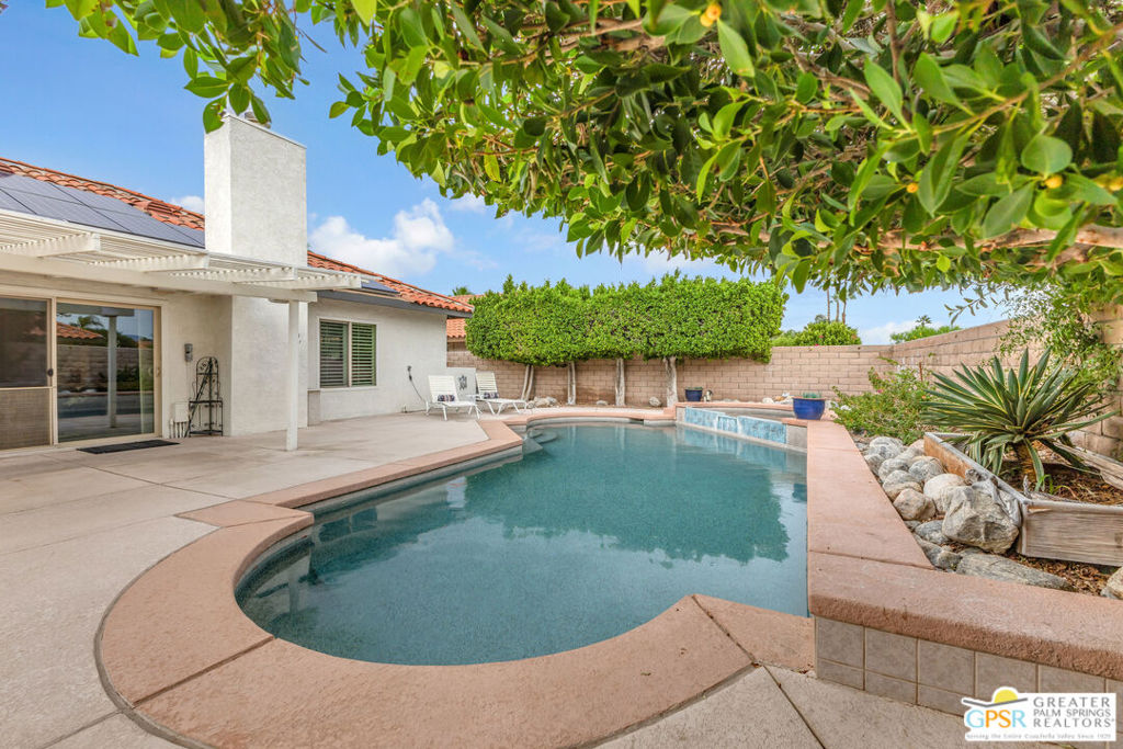 Quail Point - Residential