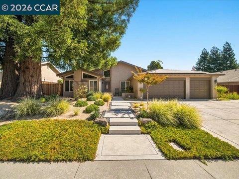 Photo of 12252 Toluca Dr DR, San Ramon, CA 94583 (MLS # 41151823)
