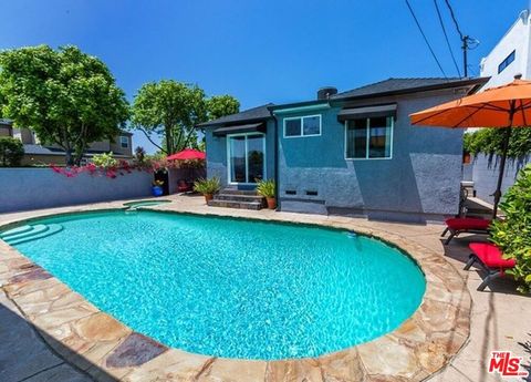 Photo of 1488 Durango Avenue, Los Angeles, CA 90035 (MLS # 26650899)