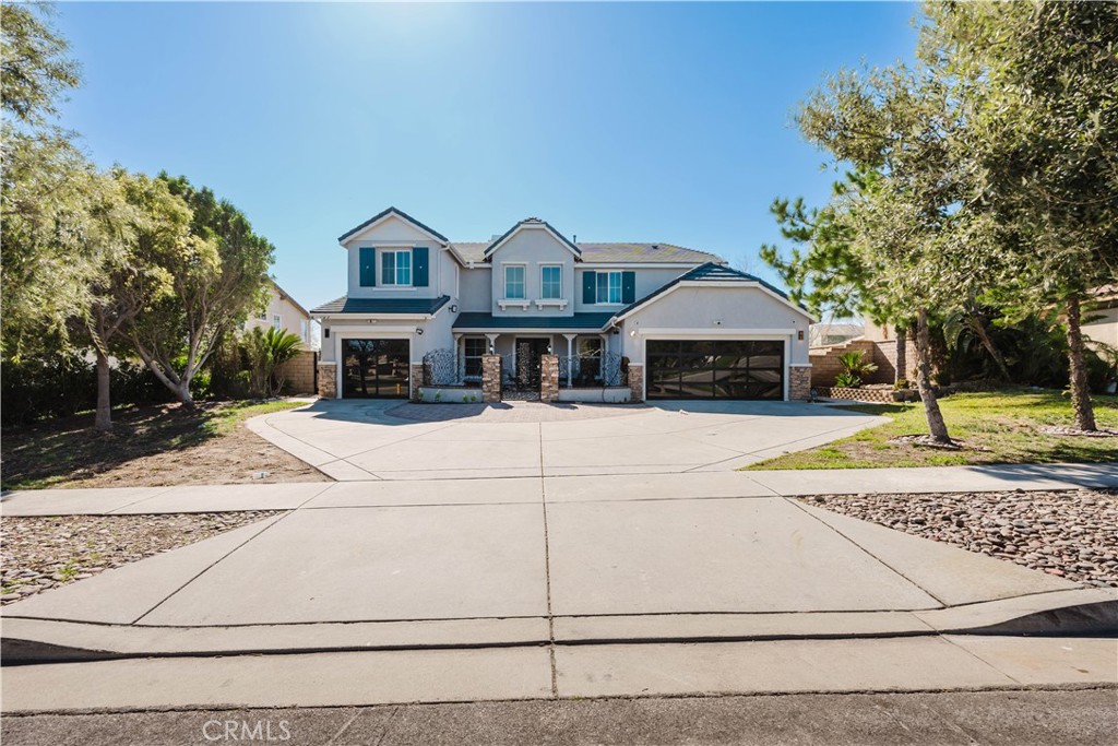 13859 Oak Leaf Way