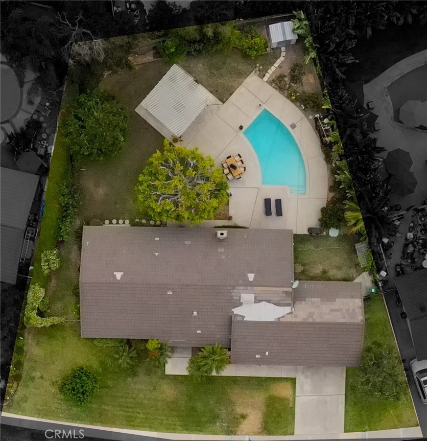 708 El Mirador Drive