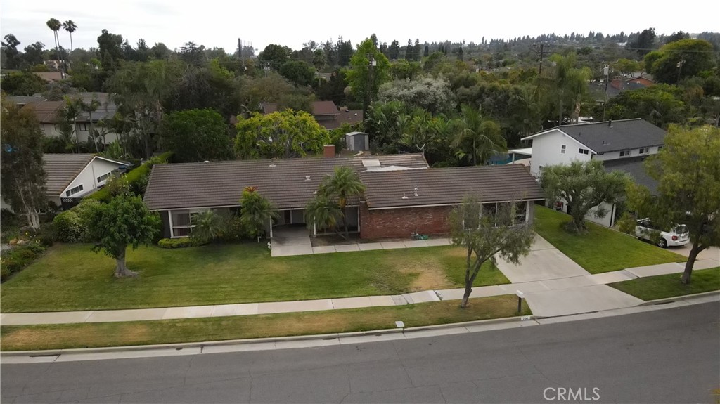 708 El Mirador Drive