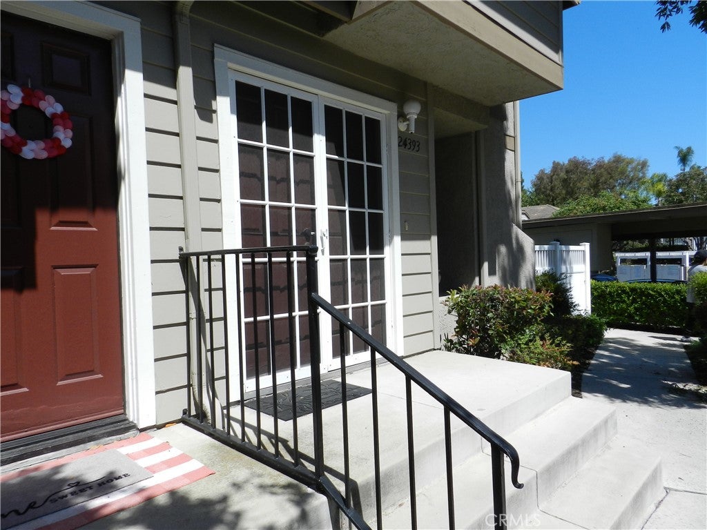 24393 Hillsdale 18