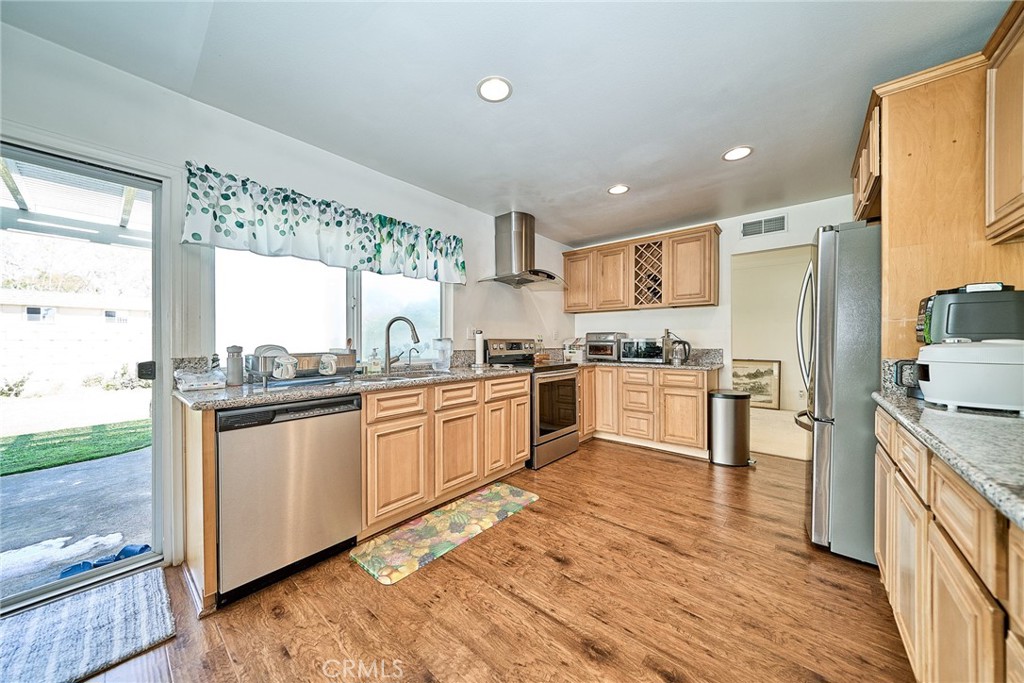 10449 APACHE RIVER Avenue