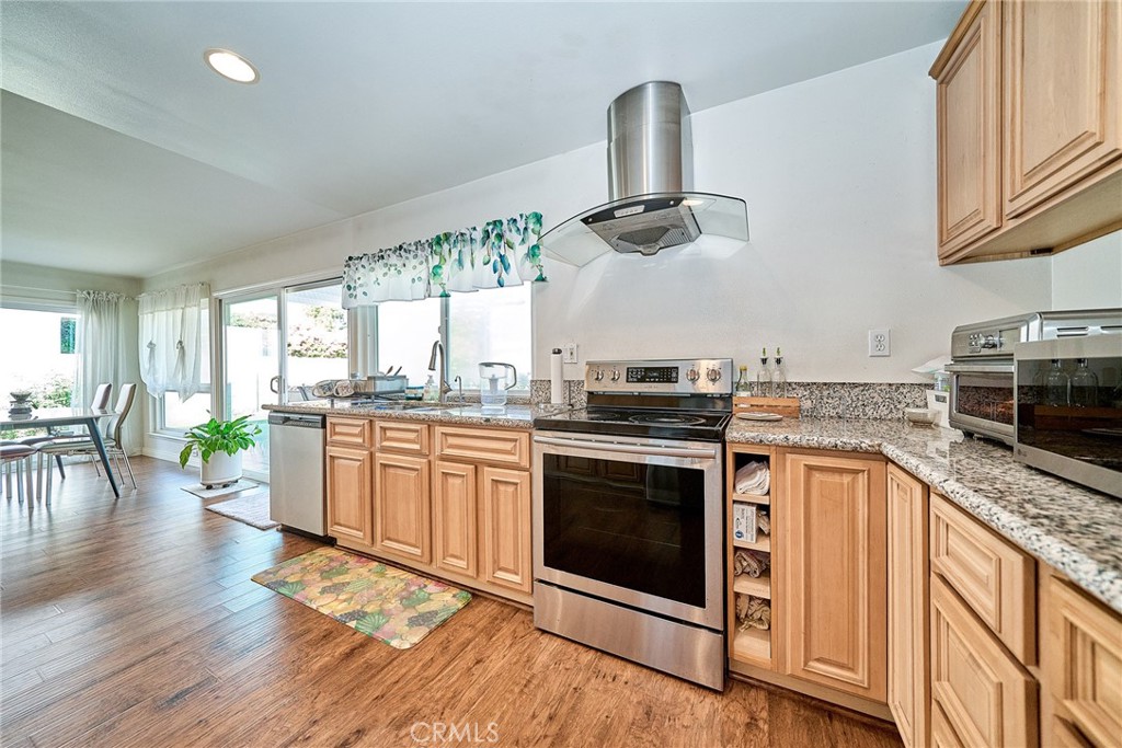 10449 APACHE RIVER Avenue