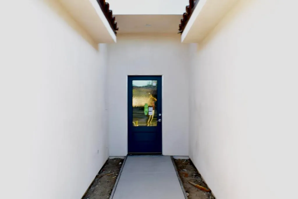 Desert Hot Springs, California 92240, United States, 4 Bedrooms Bedrooms, ,2 BathroomsBathrooms,Residential,Active,236140