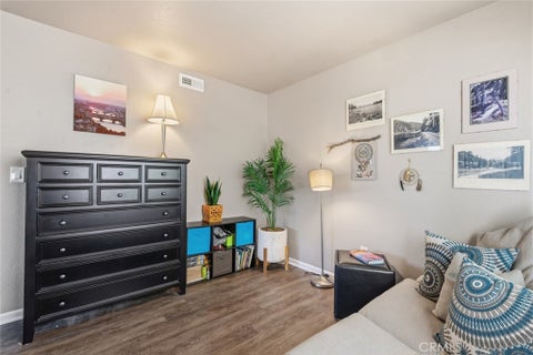 Tiny photo for 24498 Mooncrest Circle, Murrieta, CA 92562 (MLS # SW26233035)