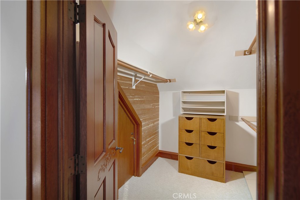 Corona del Mar South of PCH (CDMS) - Residential