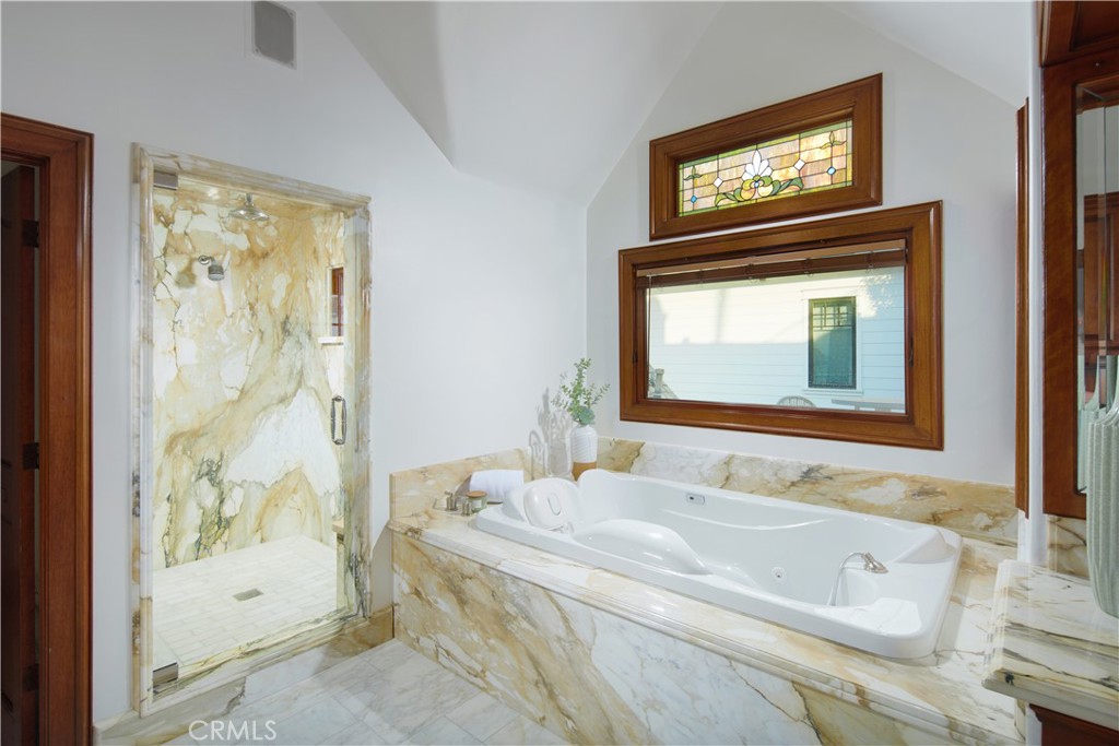 Corona del Mar South of PCH (CDMS) - Residential