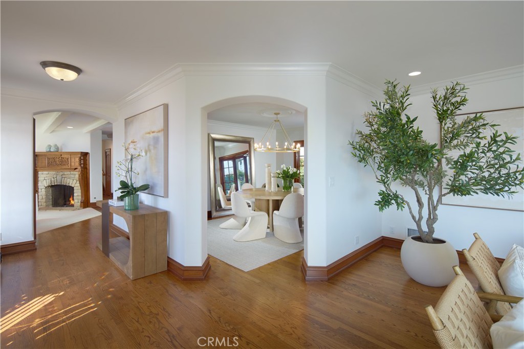 Corona del Mar South of PCH (CDMS) - Residential