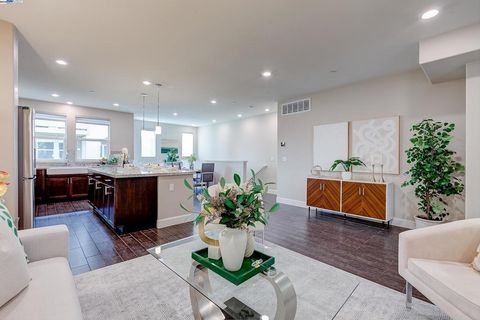 Photo of 1652 Solari Pl Pl, San Jose, CA 95131 (MLS # 41115990) Photo of 1652 Solari Pl Pl, San Jose, CA 95131 (MLS # 41115990)