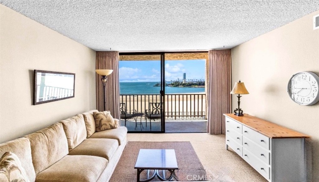 1140 E Ocean 228