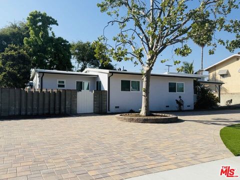 Photo of 13411 Wingo Street, Pacoima, CA 91331 (MLS # 26832827)