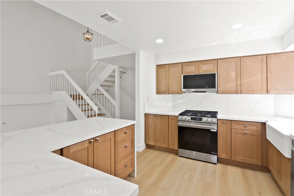 17 Rocky Creek, Laguna Hills CA 92653 - Photo 9