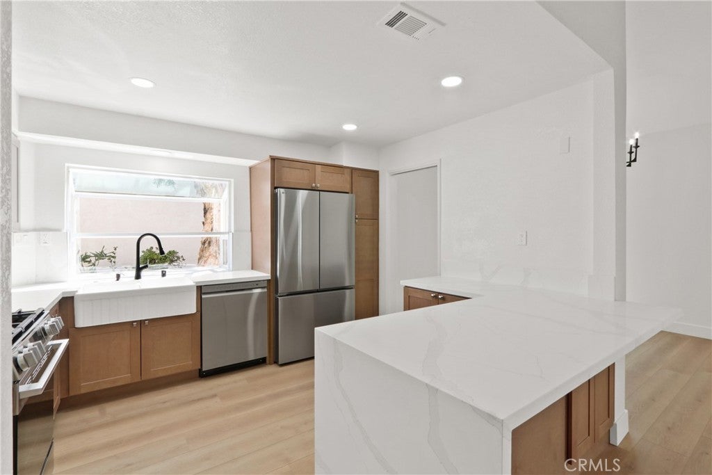 17 Rocky Creek, Laguna Hills CA 92653 - Photo 8