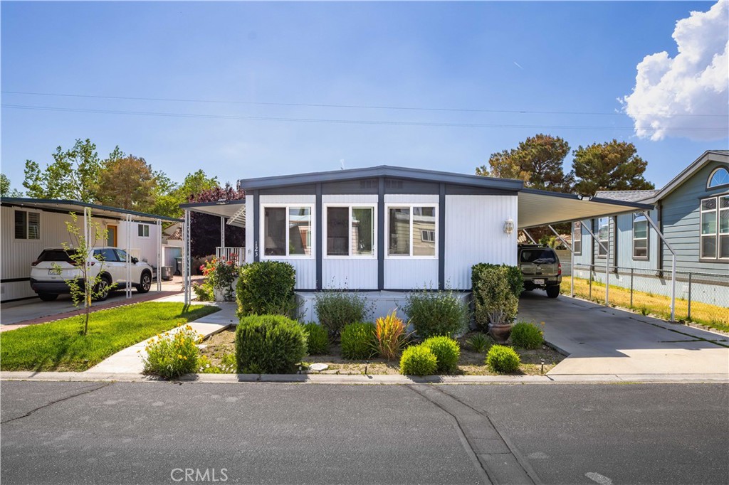 4444 E Avenue R Space 123