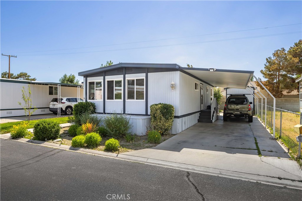 4444 E Avenue R Space 123