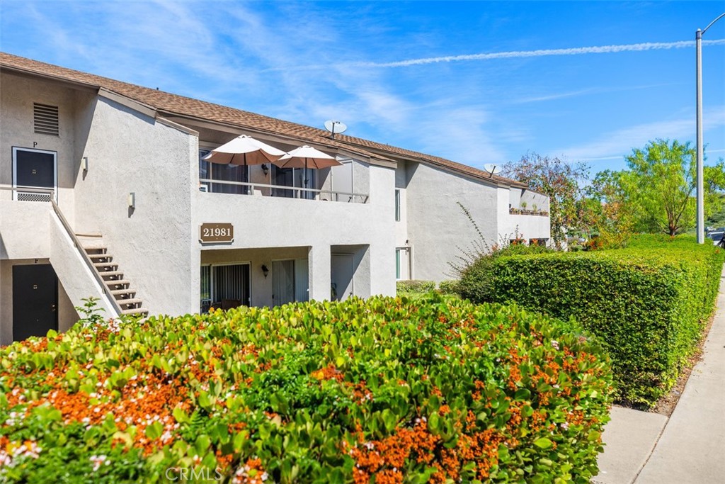 21981 Rimhurst DR # P-160 P-160