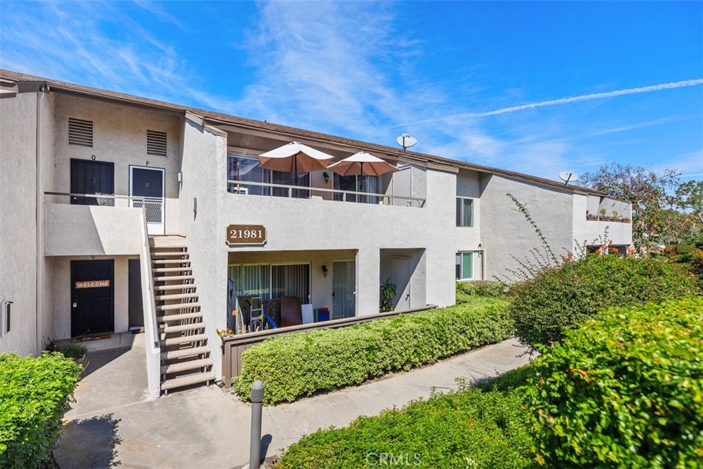 21981 Rimhurst DR # P-160 P-160