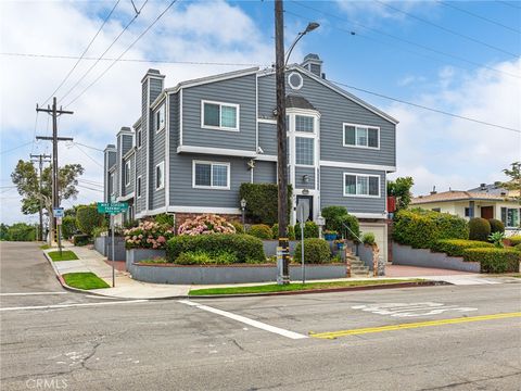 Photo of 426 E Imperial Avenue, El Segundo, CA 90245 (MLS # SB25161420)