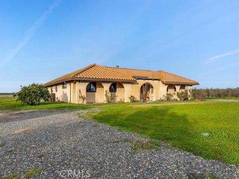 Photo of 21550 Leaf Avenue, Corning, CA 96021 (MLS # SN26052405)