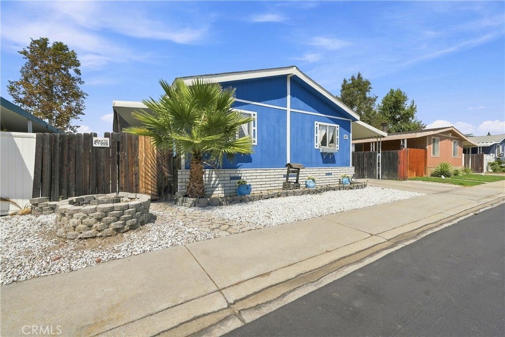 1721 E Colton 89