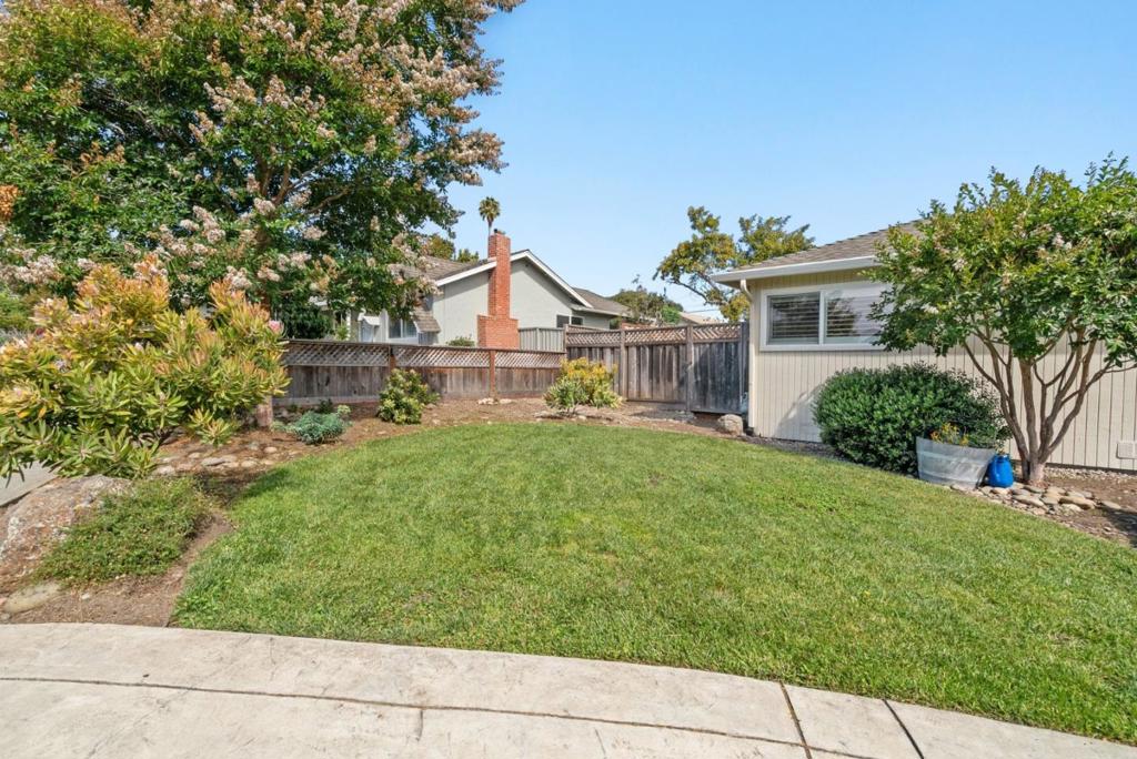 1435 Eastcrest Court