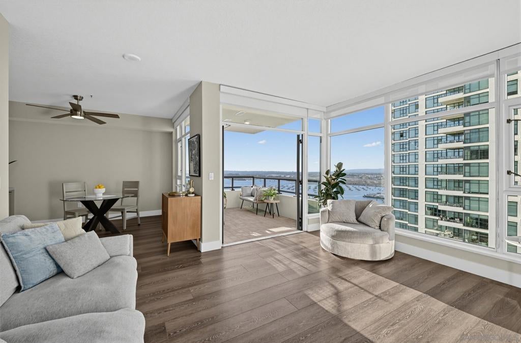 1199 Pacific Highway 2802