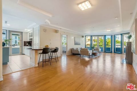 Photo of 1645 Malcolm Avenue #302, Los Angeles, CA 90024 (MLS # 26644943)