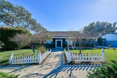 Photo of 1618 Alto Lane, Fullerton, CA 92831 (MLS # TR26232426)