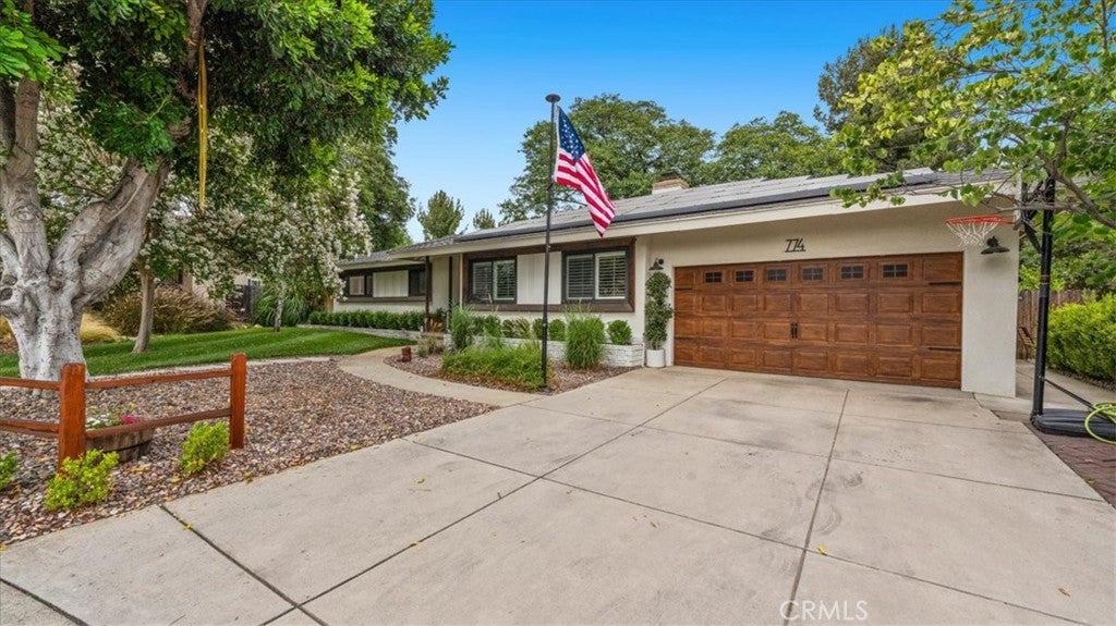 774 California Drive, Claremont CA 91711