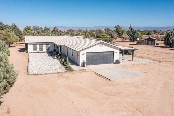 12631 MESQUITE ST, OAK HILLS, CA 92344 - Image bbdaf8dd320ed8f7dd55299f2ebc8a47/1045883007