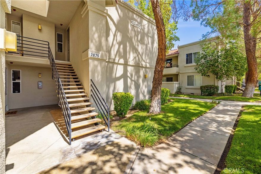 Move-In Ready Westside Condo with Ideal Split Floor Plan!

Welcome to this charming and well-maintained 2 bed, 2 bath condominium located in a desirable Westside community. Situated at the front of the complex, this home offers both convenience and comfort, with a detached 2-car garage located just around the corner.

Designed with privacy in mind, the split floor plan features a bedroom and full bathroom on each side of the unit—ideal for roommates, guests, or a home office setup. Both bedrooms include mirrored wardrobe doors, adding a touch of elegance and functionality.

At the heart of the home, you'll find a spacious kitchen, dining area, and living room complete with a cozy gas fireplace. An added pass-through opening between the kitchen and living area allows for easy entertaining. Step outside to your own private balcony, perfect for relaxing or enjoying your morning coffee.

Additional features include:

Crown moulding throughout

Indoor laundry area

Newer water heater

Well-maintained interiors

Enjoy resort-style living with community amenities such as a swimming pool, spa, gym, and tennis courts. Located just minutes from top-rated schools, shopping centers, and convenient freeway access, this home truly has it all.

Don't miss your opportunity—schedule a private showing today!