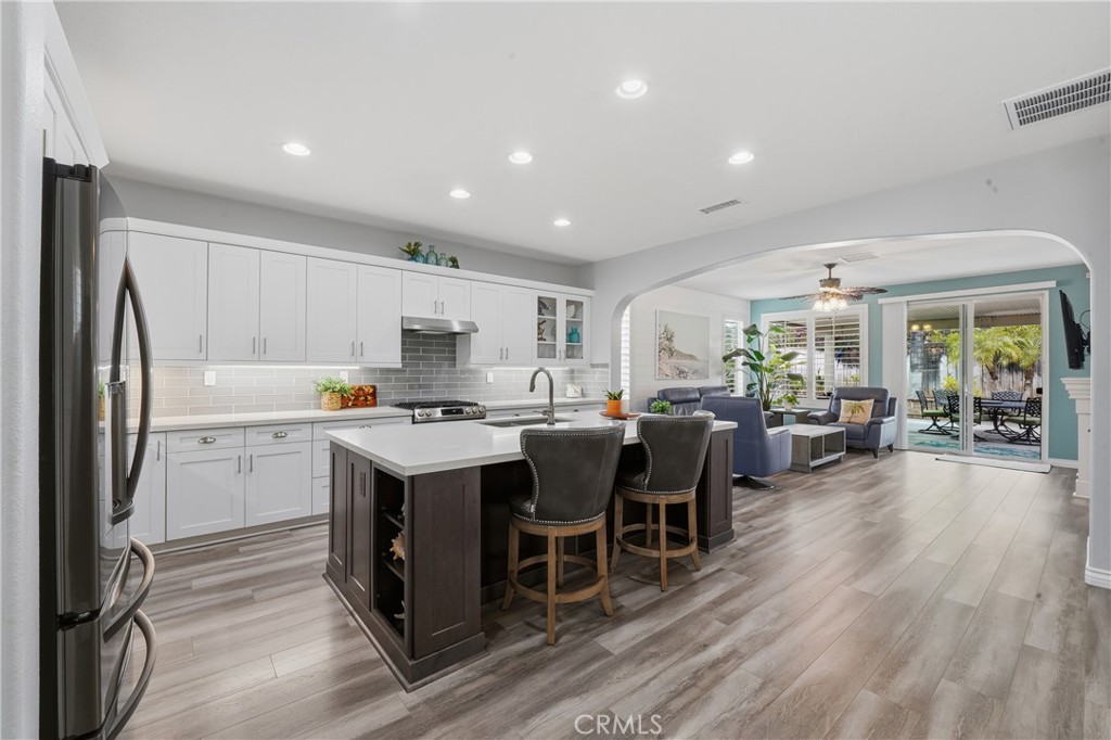 29416 Lake Hills Drive