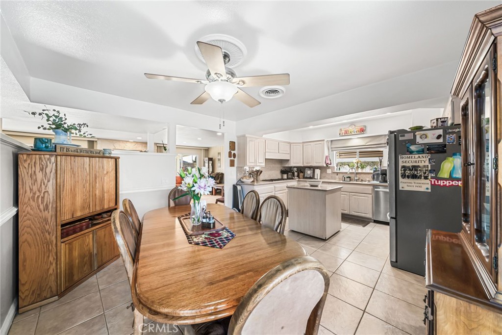 INFLUENTIAL HOMES - Residential