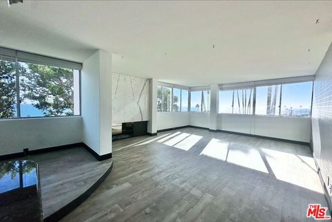 Photo of 17366 W Sunset Boulevard #105, Pacific Palisades, CA 90272 (MLS # 26646495)