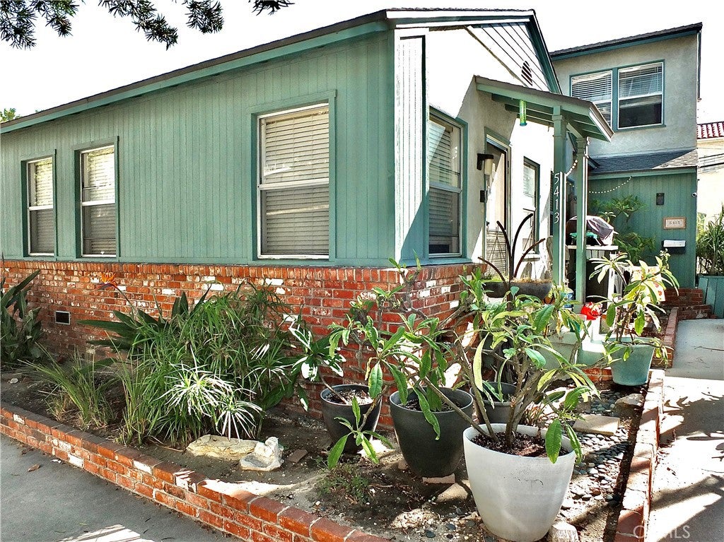 5413 E The Toledo
