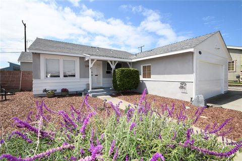 Photo of 5206 Torrance Boulevard, Torrance, CA 90503 (MLS # SB26106381)