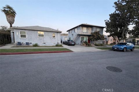 Photo of 716 Fischer St, Glendale, CA 91205 (MLS # SR26065899)