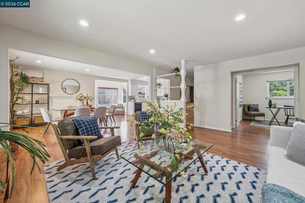 Photo of 4830 Tahoe Circle Cir, Martinez, CA 94553 (MLS # 41131431)